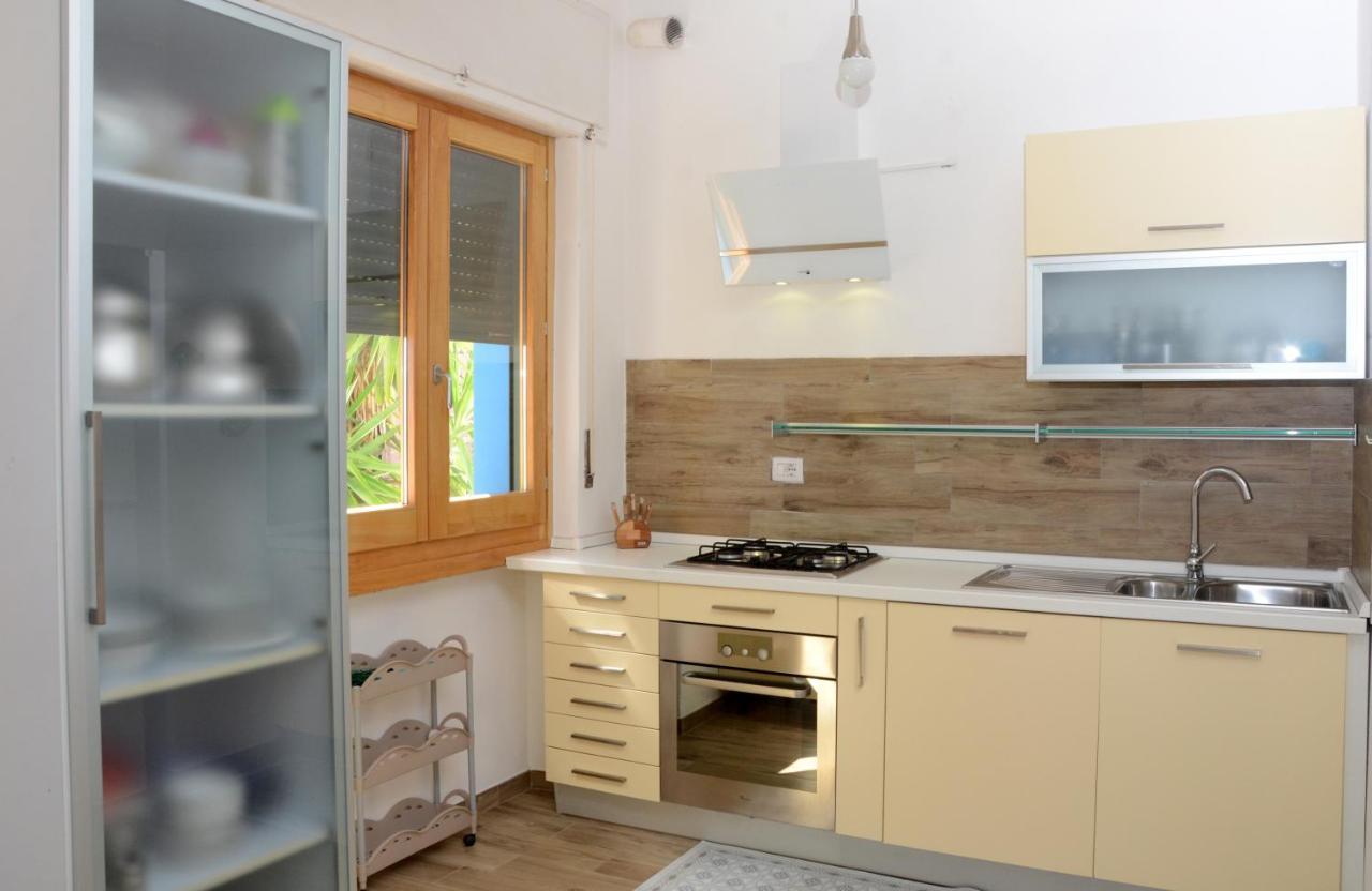 Apartments Villa Corrias カーラ・リベロット エクステリア 写真